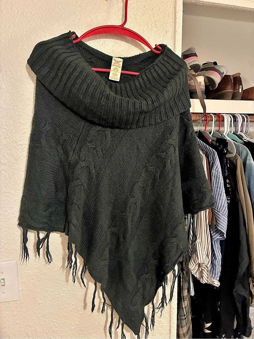 Faded Glory Cable Knit Cowl Neck Poncho Black Size Medium